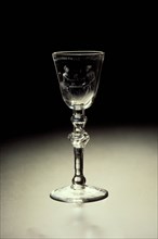 Chalice with dot engraving of each pair, with the inscription THE GOOD SUCCESS OF THE UPCOMING WEDDING, wine glass drinking