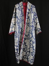 Blue silk dressing gown with silver colored woven floral pattern and red rips lining, kimono, kimono outerwear men's clothing