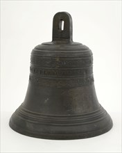 Otto Bakker, Bronze hatch bell with iron clapper, bell clock clock sound bronze bronze, cast Inside an iron clapper Three