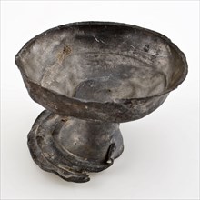Pewter stacking cup on stand, cup holder soil find tin metal, cast pewter cup on base. Tin holder in the shape of chalice