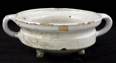 Earthenware bowl, two bandors, on three legs, white glazed, dishware holder earthenware pottery earthenware glaze tin glaze