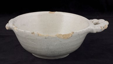 Earthenware pap bowl with carved ears, off-white glazed, pop bowl bowl crockery holder earth discovery ceramics earthenware