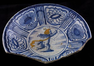 Majolica dish, blue, orange on white, cherub with bow and arrow, rim in Wanli style, plate dish dishware holder soil find
