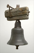 Johannes Specht I, Bronze bell with iron clapper, bell clock clock sound medium bronze iron wood, h 22 (excluding suspension)