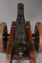 Johannes Specht (1699 - 1763), Decorative gun, or signal gun, ornamental cannon signal gun cannon bronze, to tapping 30.0 cast