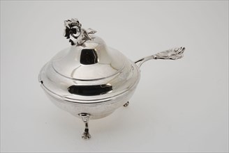 Silversmith: Anthony Huijs, Silver candy bin on legs with lid, candy bin holder silver, Round bowl on three rollers handle