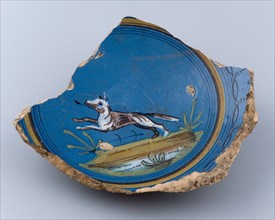 Mirror fragment of majolica plate, running dog on blue ground, plate dish crockery holder soil find ceramic earthenware glaze