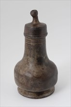 Tinsmith: Dirck Hendricksz. van Lier?, Bottle with pear-shaped body and screw cap, feeding bottle utensils equipment soil find