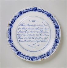 Faience plate with spell Pewter plate are not good to say that one has to shove porcine, plate crockery holder ceramic