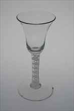 Chalice, pendulum glass, wine glass drinking glass drinking utensils tableware holder glass, gram free blown and shaped glass