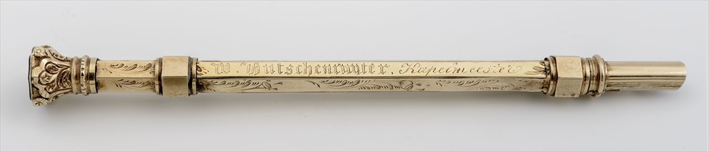 Gold plated pen holder W. Hutschenruijter, holder writing tools metal gold stone h 13.2, gilded W. Hutschenruijter