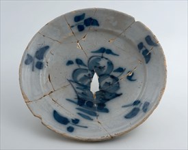 Earthenware faience dish, decorated in white and blue, with fruit bowl as representation, dish plate crockery holder earth