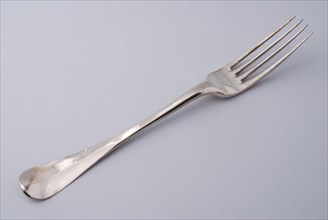 Silversmith: Johannes Verlooven, Silver fork with four teeth, fork cutlery silver, forged Fork with four tines veined stem