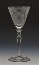 Engraving: meester van het Vingerhoedglas, Chalice glass engraved with T 'AMBAGT. FROM COOL, wine glass drinking glass drinking