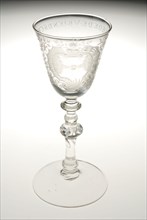 Chalice glass engraved with rocaille with two shaking hands and DE. GOOD. FRIENDSHIP, wine glass drinking glass drinking