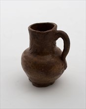 Pottery toy water jug, fully glazed, long vertical ear, water jug crockery holder toy relaxant soil find ceramic earthenware