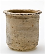 Pottery ointment jar, cylindrical model, white shard, internally glazed yellow, ointment jar pot holder soil find ceramic