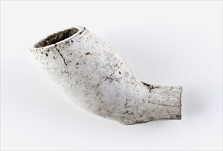 White clay pipe, unnoticed, with smooth handle, clay pipe smoking equipment smoke floor pottery ceramics pottery, pressed