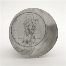 Silver kalktobbe or mason trap with image H. Barbara, tub bowl model, hammered drawn engraved Round layer and slightly conical