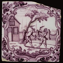 tile manufacturer Hoogstraat, Scene tile with two men under one tree attacking each other with knife, wall tile tile sculpture