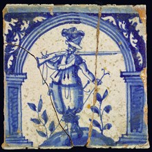 Figure tile, in blue on white, warrior with rifle, wall tile tile footage ceramic earthenware glaze, baked 2x glazed painted