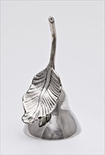 Call with stem in the shape of leaf, handbell sound silver, molded bell-shaped smooth bell with clapper handle formed by stem