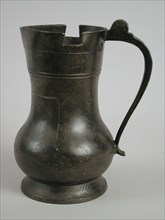 Pewter measuring jug with inscription LAMOLY, Measuring jug measuring instrument tin, cast Horizontal solder flat bottom