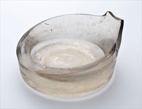 Bottom fragment of drinking glass, clear glass, pontil brand, goblet drinking glass drinking utensils tableware holder soil find