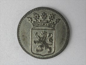 Half coin, coin of the VOC, minted in Holland, half duit currency money swap bronze metal 1.81 grams beaten Half penny. bronze