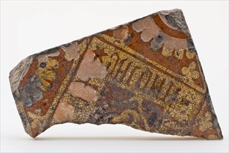 Fragment of tile with sludge technique, text and image, tile floor tile tile sculpture soil find ceramic earthenware glaze lead