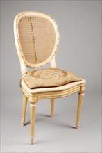 Cream-white Louis Seize medallion chair, medallion chair straight chair chair furniture furniture interior design wood elm wood