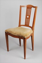 Egret chair, chair furniture furniture interior design wood elm beechwood mahogany velvet, Openwork backrest with four bars