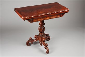 neo baroque game table, game table table furniture interior design wood mahogany oak wool iron, Pressure worked column