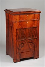 Biedermeier wash cabinet, chest of drawers cupboard cabinet furniture furniture interior design wood oak mahogany leg brass