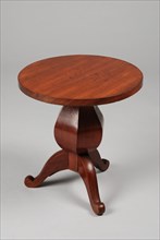 Mahogany Biedermeier children's or side table, table furniture interior design wood mahogany oak wood, Mahogany Biedermeier side