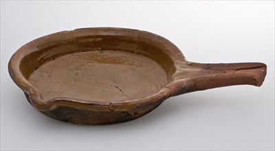 Pottery saucepan, pouring lip, saucepan casserole dishes holder utensils earthenware ceramics earthenware glaze lead glaze, hand