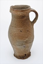 Stoneware jug be on pinched foot, proto stoneware, jug crockery holder soil find ceramic stoneware, hand-turned baked Stoneware