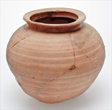 Storage jar on lens base, rotating, unglazed, storage jar pot holder soil find ceramic earthenware, hand-turned baked stock pot