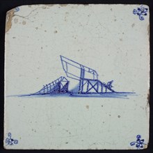 Scene tile, landscape with drawbridge, blue decor on white ground, corner fill spider, wall tile tile sculpture ceramics pottery