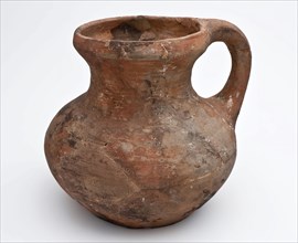 Pottery chamber pot on curved bottom, unglazed, narrow neck, pot holder sanitary earthenware ceramic pottery, belly 19,5 bottom
