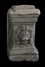 Basement with lion head, basement ornament building component sandstone stone, sculpted