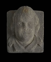 Head, child with round cheeks, gable wall stone ornament sculpture sculpture building component sandstone stone, sculpted Above