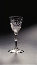 Chalice with engraved with lane and THE WELDRAIEN VAN DE WIELEN., wineglass drinking glass drinking utensils tableware holder