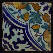Ornament tile, diagonal ornament in quatrefoil with bows in which orange-apples and flowers, palm corner, corner motif rosette