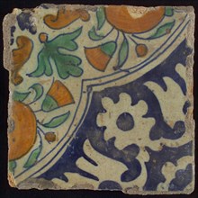 Ornament tile, diagonal ornament in quatrefoil with bows in which orange-apples and flowers, palm corner, corner pattern rosette