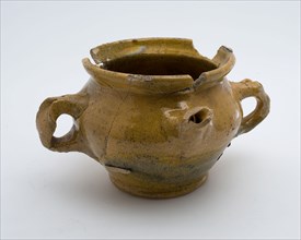 Pottery room pot, spout pot, yellow glazed, on stand, cream pot spout pot crockery holder soil find ceramic earthenware glaze