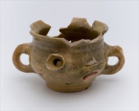 Pottery room pot, spout, yellow glazed, on stand, cream pot spout pot crockery holder soil find ceramic earthenware glaze lead