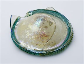 Two fragments of bottom, foot and part wall of smooth cup, drinking cup drinking utensil holder soil find glass, hand-blown
