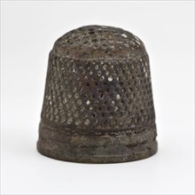Copper molded thimble with groove at the top, thimble sewing kit soil find copper metal, cast Copper molded thimble