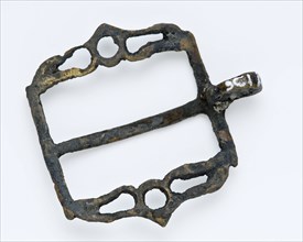 Belt accessory in the form of buckle with bent center post, including suspension loop, clasp fastener component soil find copper